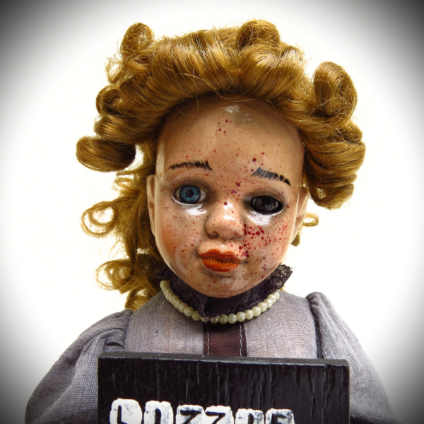 Lizzie Borden Doll - Aunt Millies Creepy Dolls