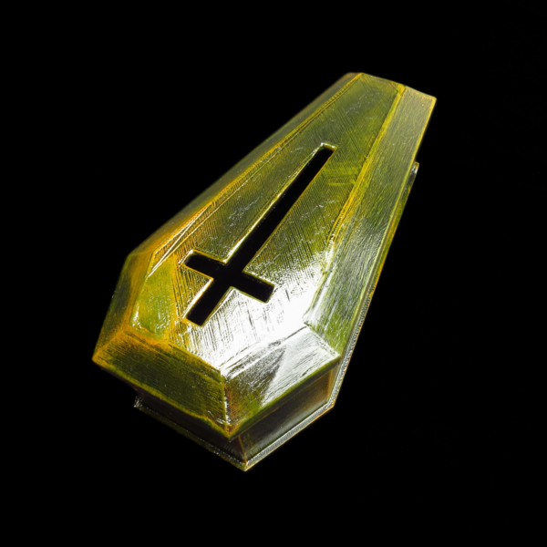 Rusty Coffin - 19cm Custom Painted 3D Model